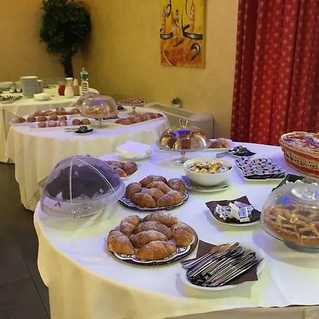 Hotell Zaiera Siracusa 4*